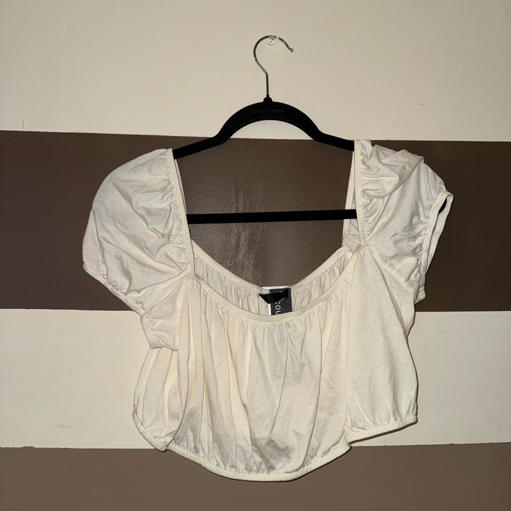 ‼️SALE‼️ H&M Puff Sleeve Crop Top (L)